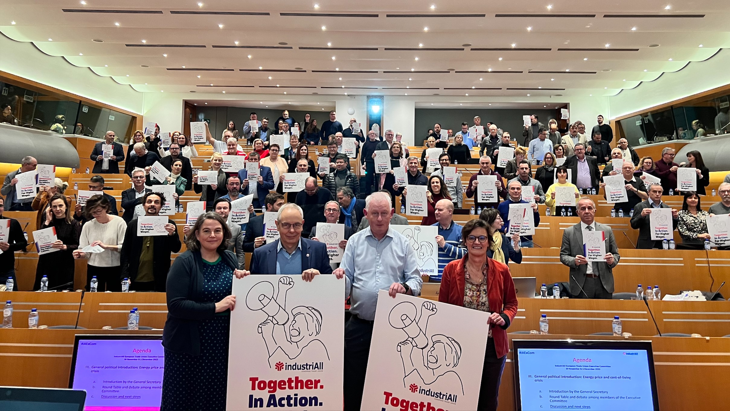 Industry in crisis! Europe must step up!