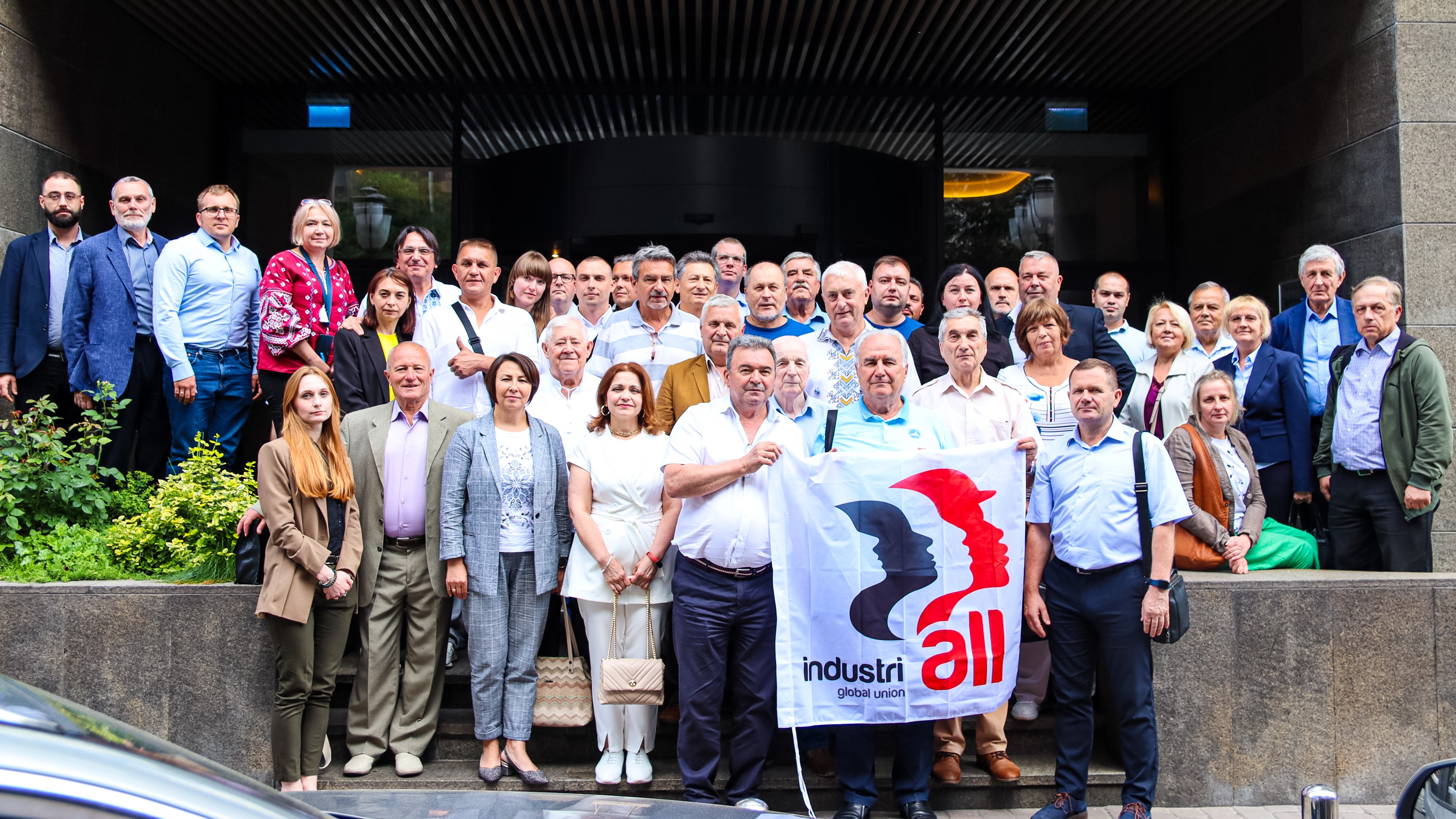 Protecting workers' rights in Ukraine during the war and in the reconstruction of the country