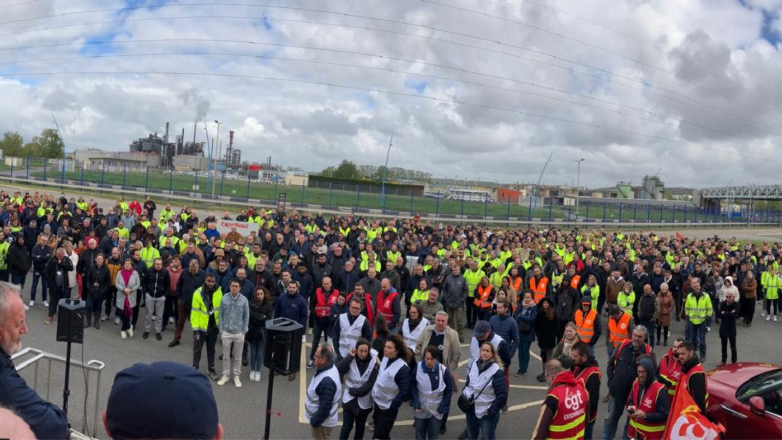 ExxonMobil’s plan to slash 781 chemical jobs: the transition we do not want!